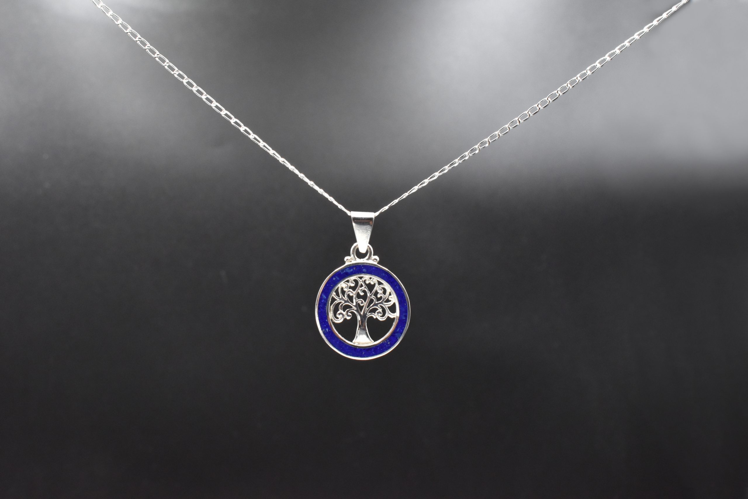 Colgante Árbol de la vida en plata y lapislázuli